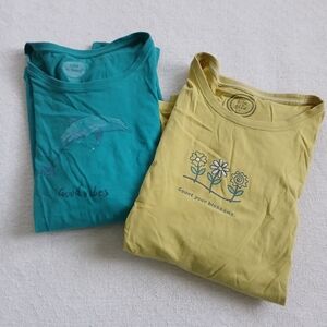 life is good ♡ 2 tee shirts